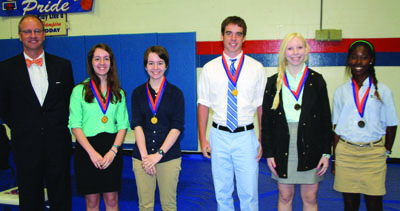 Bolles junior receives President’s List medal