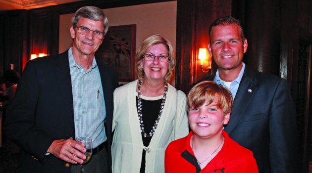 Cocktails for Cause embraces Vision for Excellence
