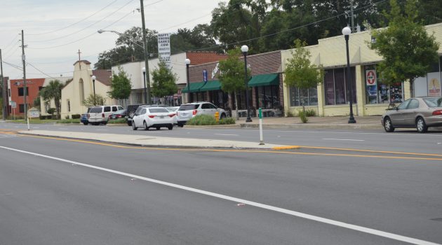 Two-hour parking ordinance continues to draw controversy