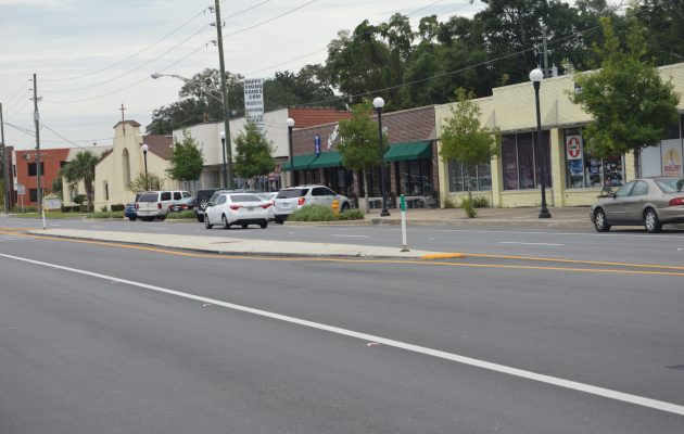 Two-hour parking ordinance continues to draw controversy