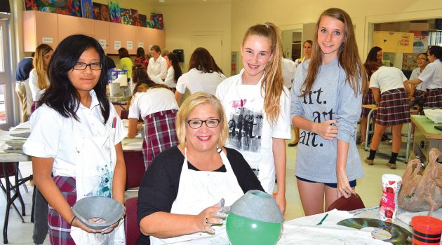Bishop Kenny students support International Bowls project