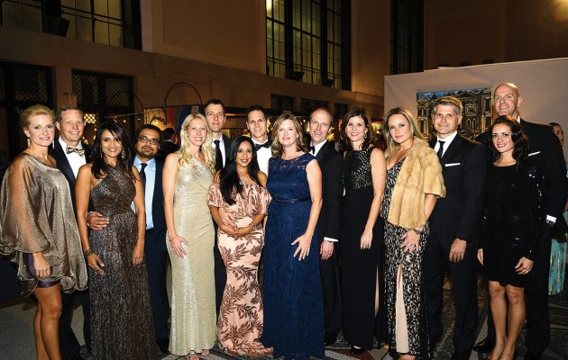 Art and Antiques Show Gala glows with glamour, glitz