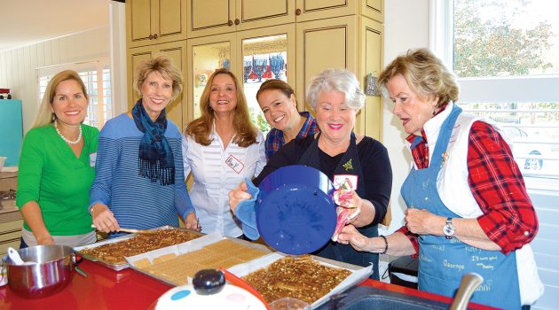 Cookie mommas bring touch of home to men in prison