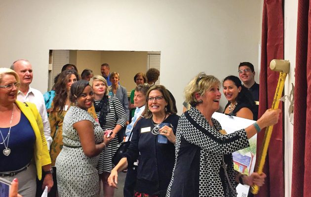 Women’s Center celebrates gift at opening of new center