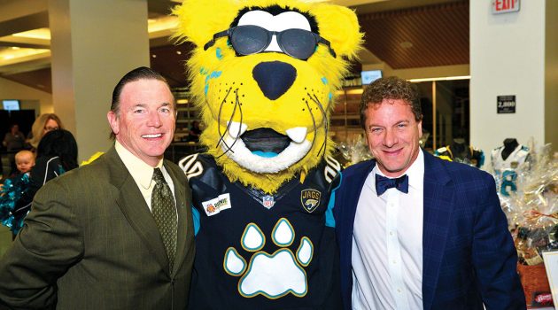 Local restaurant group, Jaguars host benefit to kick hunger