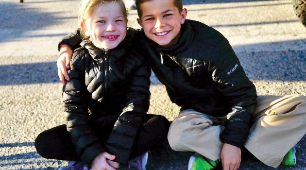 Avondale brother and sister sing pre-race National Anthem