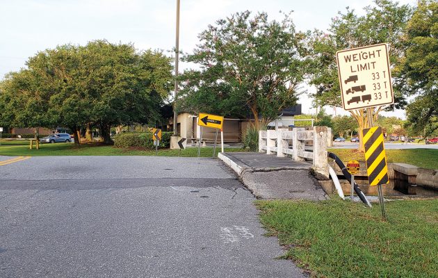 City combines bids on Lakeside Drive bridge, sidewalk projects