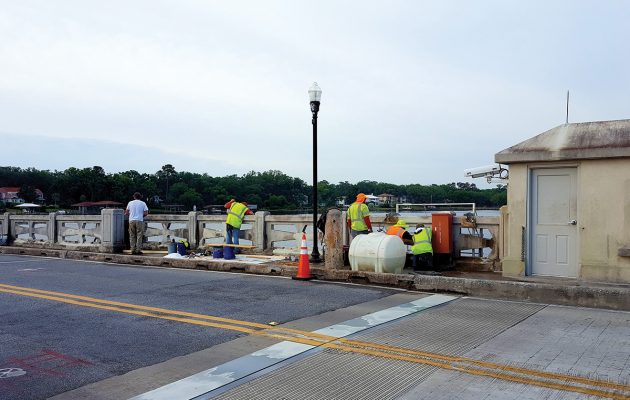 Drawbridge repairs to detour traffic Drawbridge repairs to detour traffic