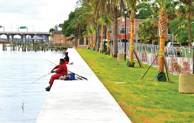 There’s no waiting among fishermen for Riverfront Park to open