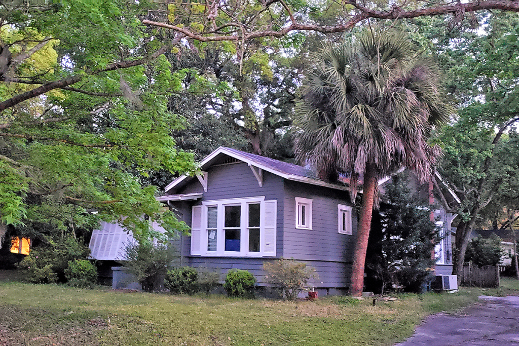 One-story home at 2841 Doric Avenue, built in 1921