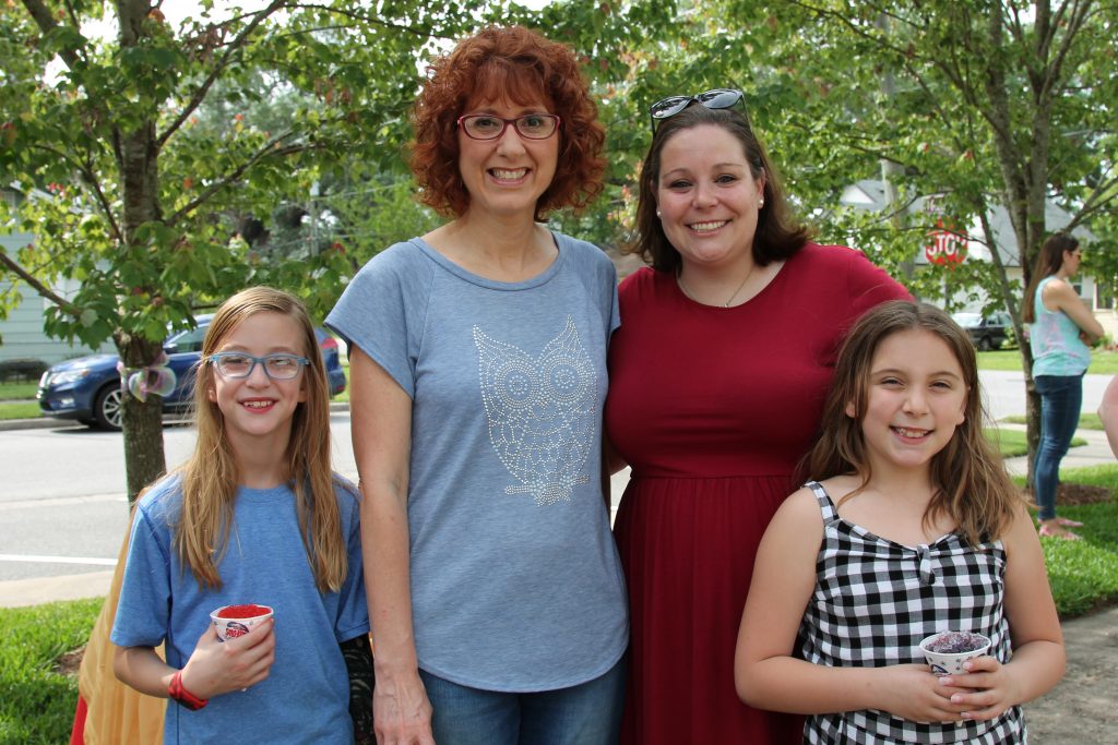 Sofia Terrebonne, Laura Terrebonne, Stephanie Estes and Payton Brown attended the Holy Trinity Anglican Church Easter Eggstravaganza April 13.