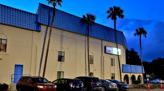 Opposition to self-storage  facility in Murray Hill draws  SRO crowd to meeting