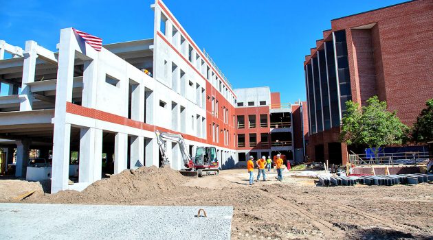 St. Vincent’s celebrates heart pavilion topping out