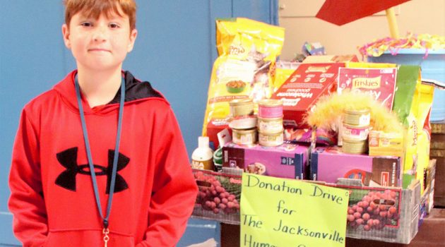 Ruth N. Upson student expresses Christmas spirit, inspired by Elf on the Shelf