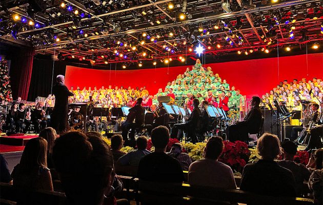 Episcopal singers perform at Disney World