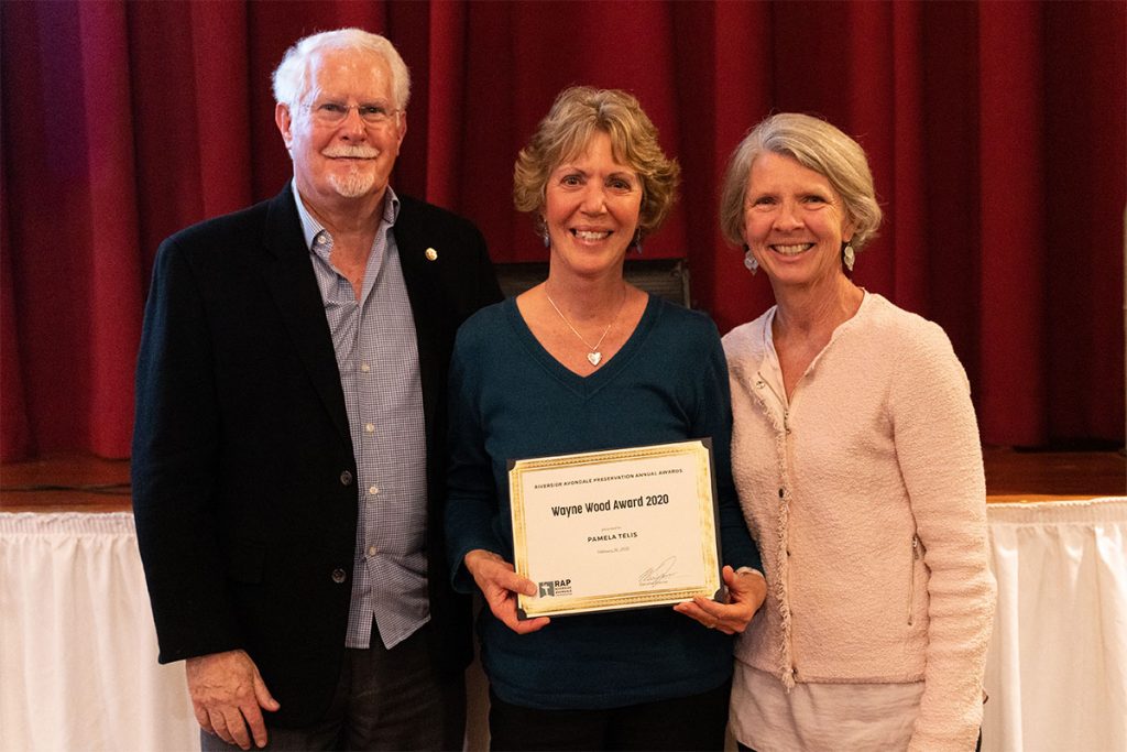 RAP Founder Wayne W. Wood, left, and Nancy Powell, former RAP chair, far right, honor Friends of Boone Park South Founder Pamela Telis with the Wayne Wood Award. Photo courtesy of Norris Creation