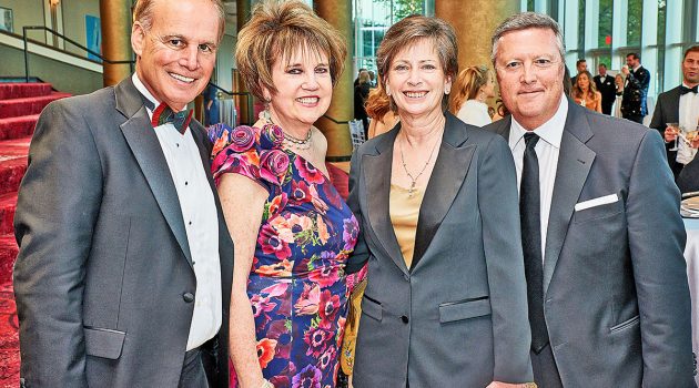 Grammy-winning vocalist wows crowd at Symphony Gala
