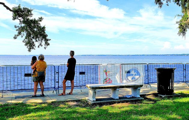 Memorial Park balustrade project awarded to local firm