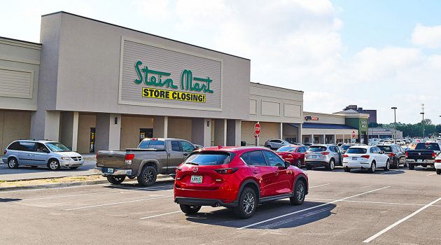 Lakewood and Ortega stores to close as Stein Mart files for bankruptcy