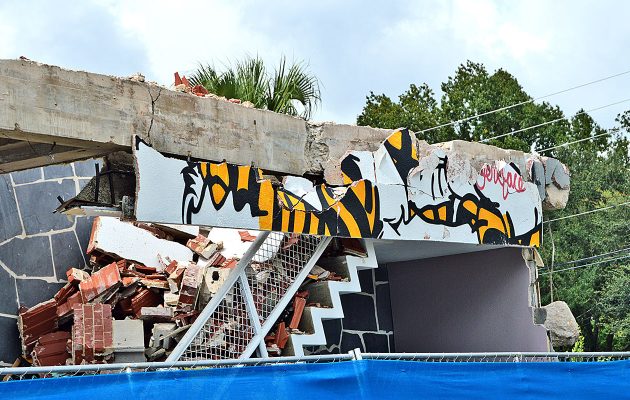 Iconic mural bites dust in bank demolition