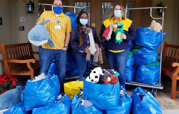 IKEA Donates Teddy Bears and VR Glasses to Children at Ronald McDonald House Charities