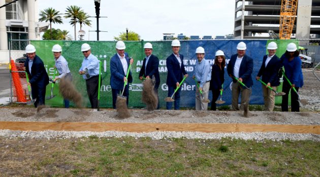 FIS celebrates topping off at global HQ