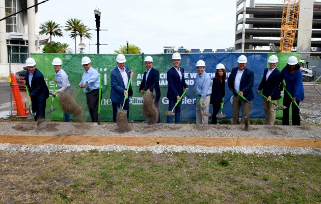 FIS celebrates topping off at global HQ