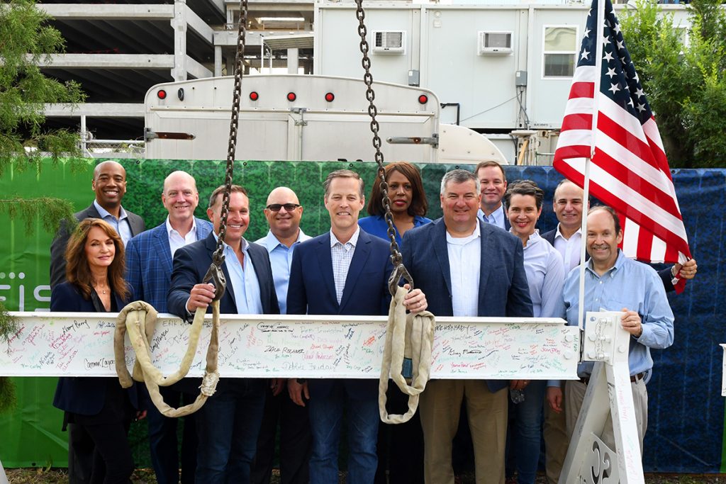 Secretary of Commerce, Enterprise Florida Jamal Sowell, representing FIS were Ellyn Raftery, Bruce Lowthers, Jacksonville Mayor Lenny Curry, Ido Gileadi, Chairman and CEO Gary Norcross, Denise Williams, Woody Woodall, John Eagle, Amy Mergen, Greg Montana and Marc Mayo.