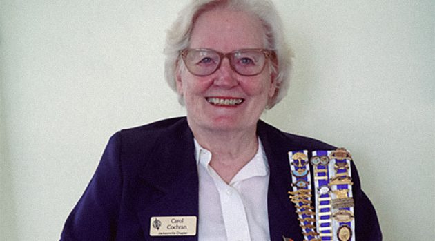 DAR recognizes Cochran’s 50 years of volunteer service