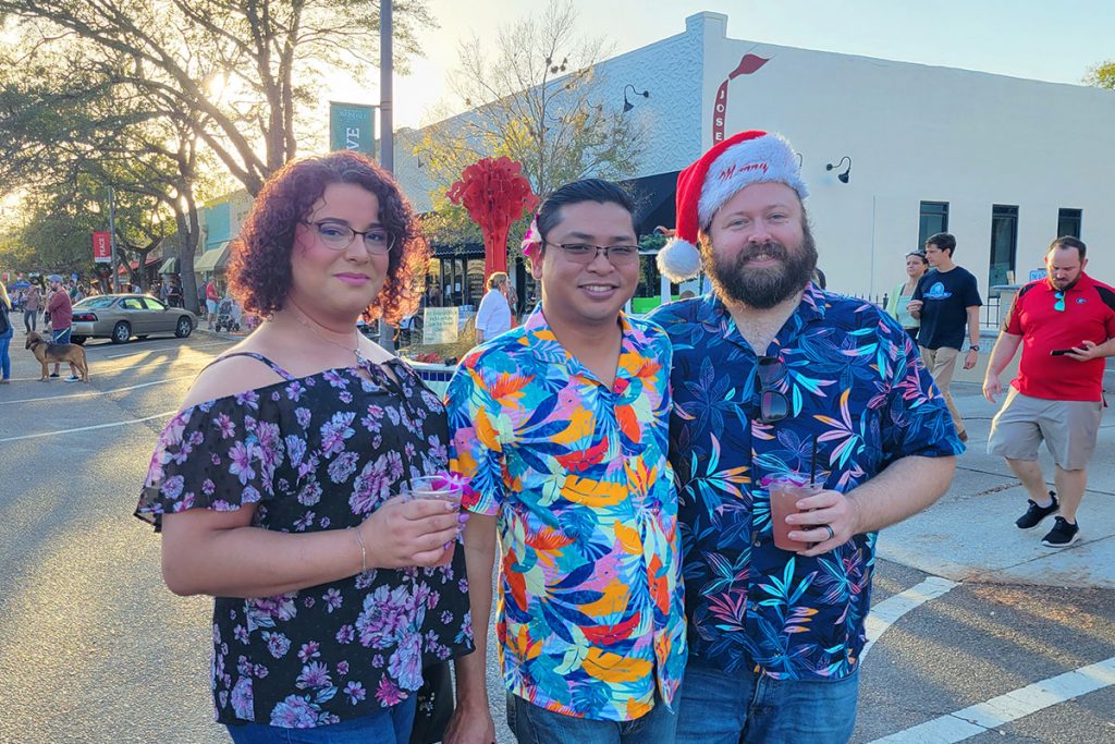 It was a Hawaiian-themed evening for Iaan Warren, Eddie Warren and Hecate Smith.