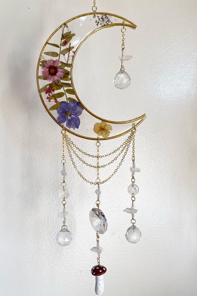 Botanical Moon Suncatcher | Picture Credit: Sparkle Sundream Instagram