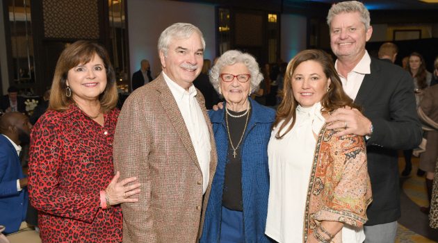 Olympic medalist welcomed by Florida Forum patrons