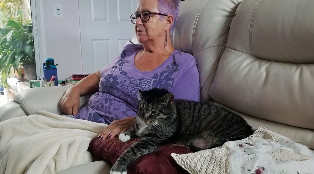 Animal House: Pet Program Comforts Hospice Patients