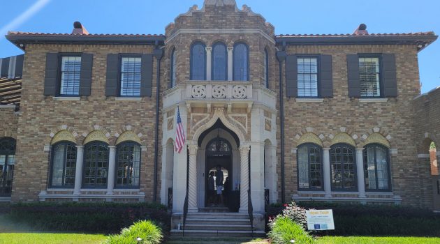 Home Tour Offers Inspiration, Treasures to be Discovered in the Historic District