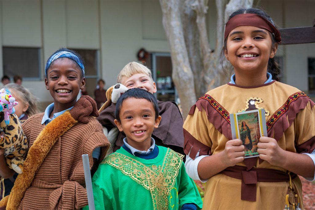 Third graders Brooklyn Thompson, Benjamin Abrams and Victoria Espinoza