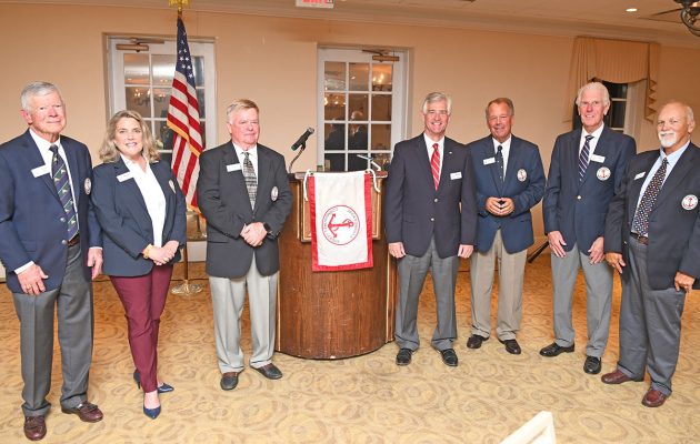 Commodore’s League Celebrates Change of Command