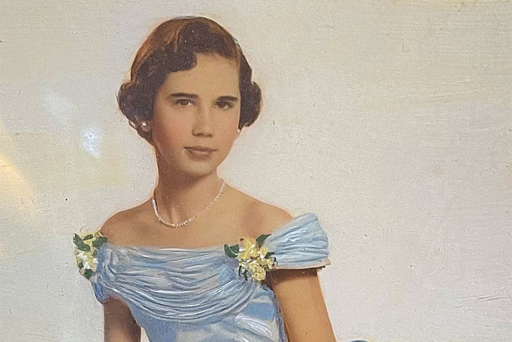 Agnes Ellis at age 12.