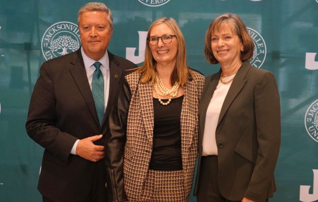 Tim and Stephanie Cost Make Transformational Gift to Launch Cost Honors College