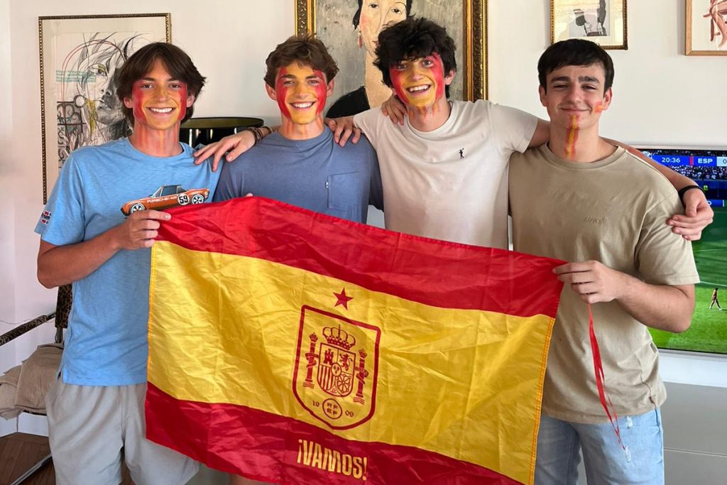 Episcopal School students travel to Spain.