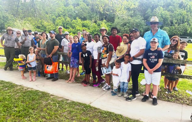 Military families participate in outdoor exploration program