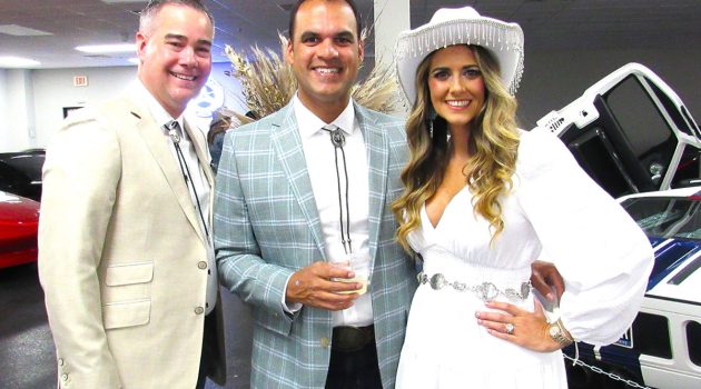 Cowboys and cowgirls kick up their heels for American Cancer Society at Cowford Ball